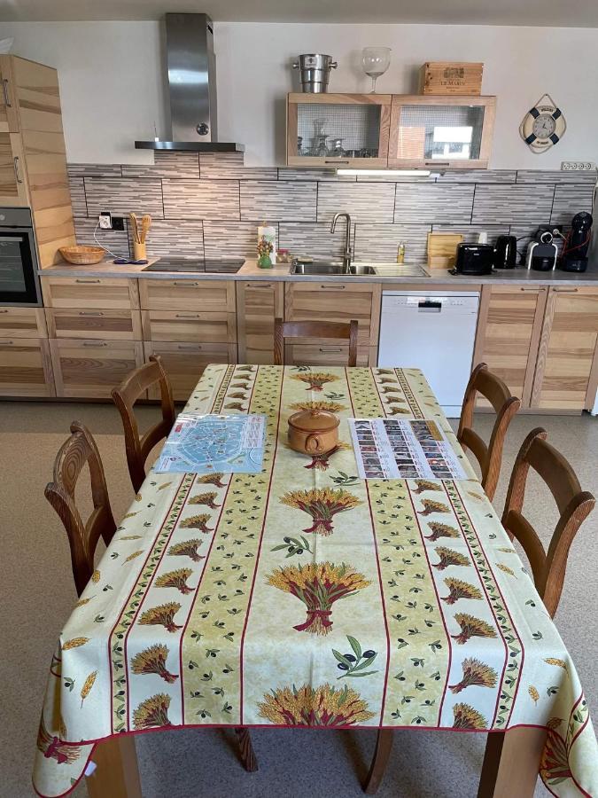 מונס Spacieux Appartement מראה חיצוני תמונה