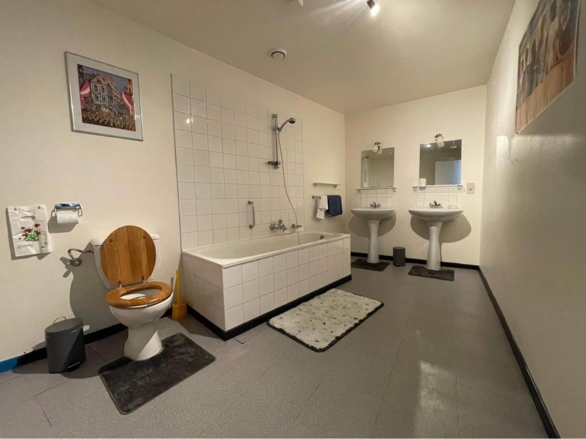 מונס Spacieux Appartement מראה חיצוני תמונה